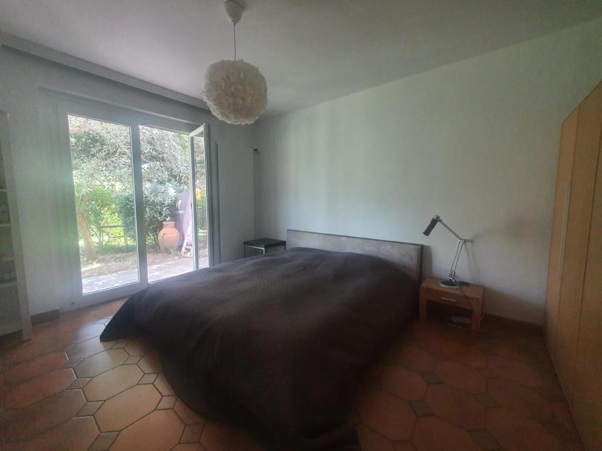 Golden Hill - Big Rooms With Kitchen And Garden Collina d'Oro Exterior foto